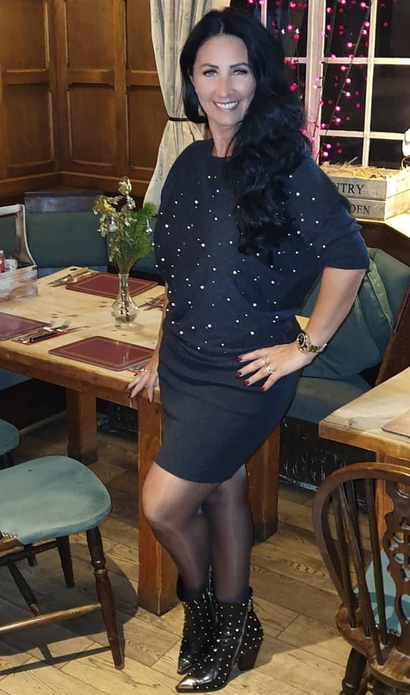 Sexy mamma matura dr. maria è così una milf arrapata
 #93538607