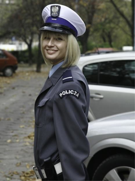 制服を着たポーランド人女性
 #105009921