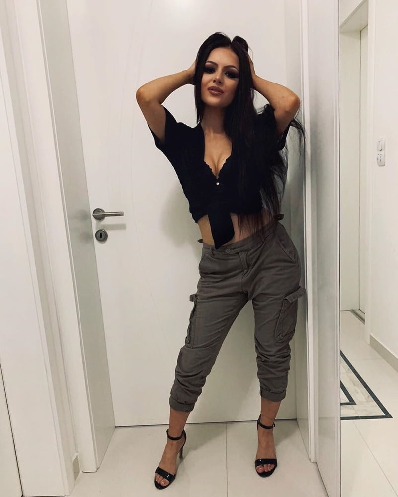 Serbio lindo poco puta jovana minonski jenna sparklee
 #91791499