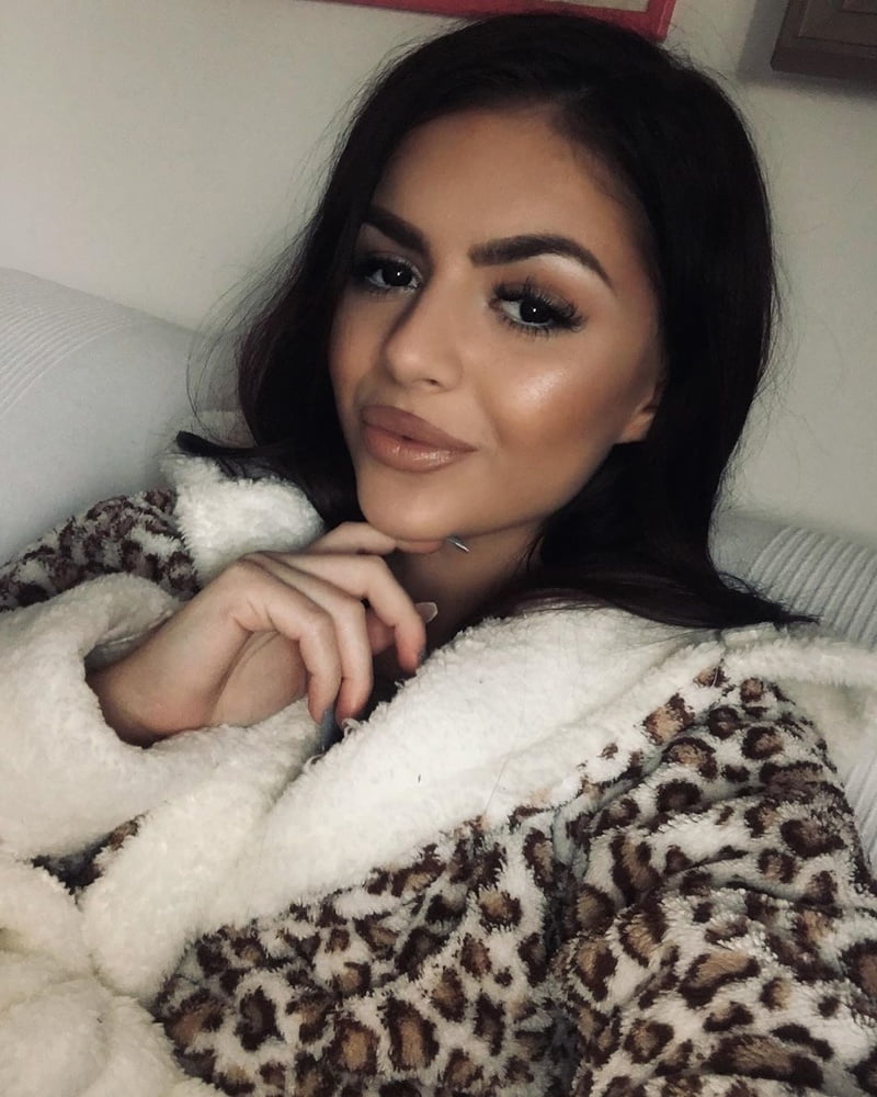 Serbisch süß wenig hure jovana minonski jenna sparklee
 #91791521