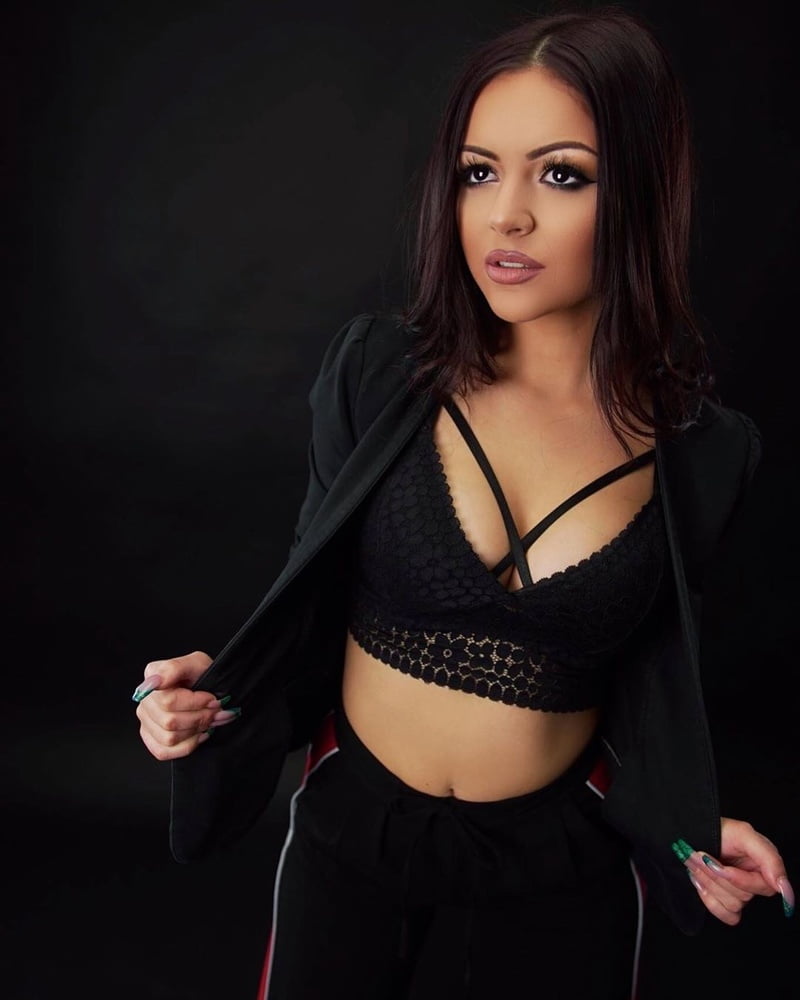 Serbisch süß wenig hure jovana minonski jenna sparklee
 #91791604