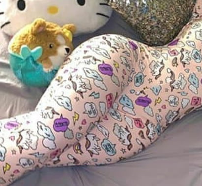 Pijamas y gostosas
 #96738670