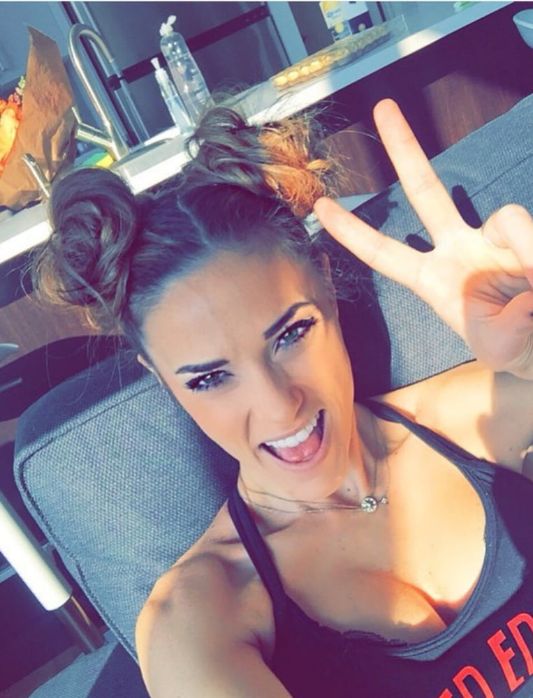 Capucine Anav #93066686