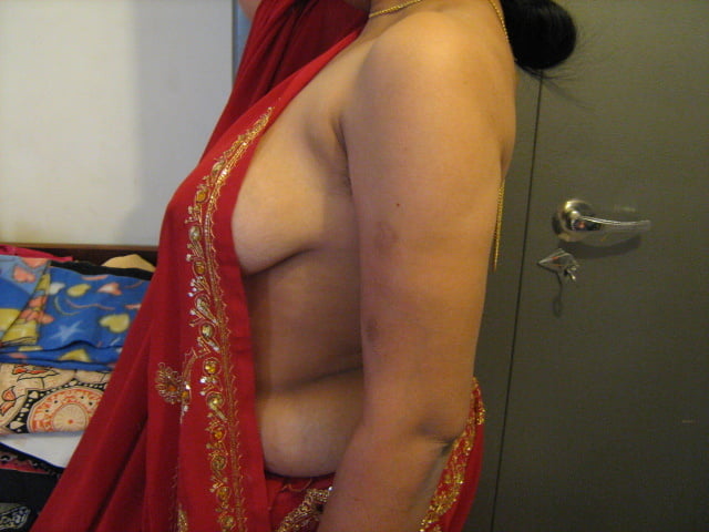 Tante indienne 22
 #79694827