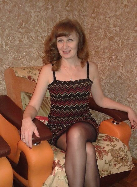 Mommy makes me jerk off every time she wears pantyhose #89405881