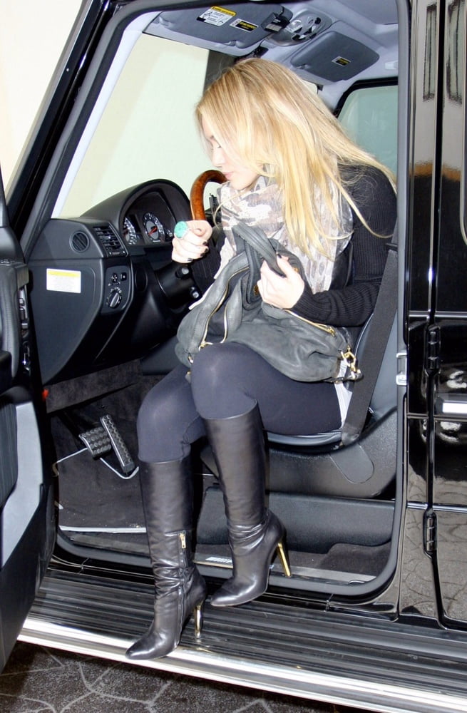 Female Celebrity Boots &amp; Leather - Hilary Duff #103098913