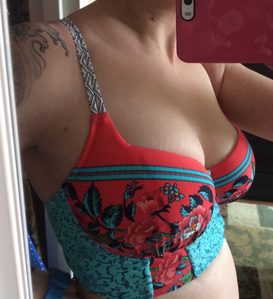 Azul azul
 #88463051