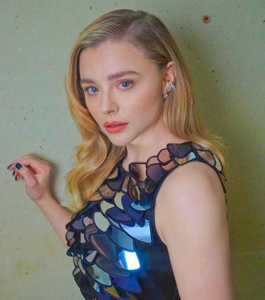 Chloe Grace Moretz nude #107948429