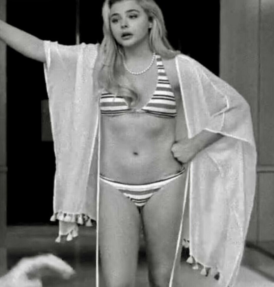 Chloe Grace Moretz nuda #107948568