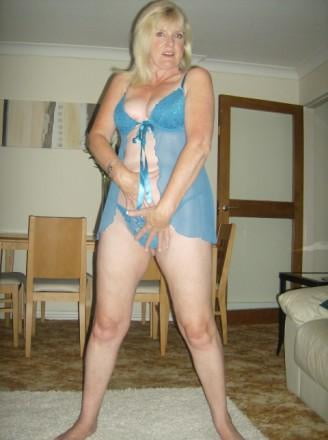 A hot amatuer mature wife #105485859