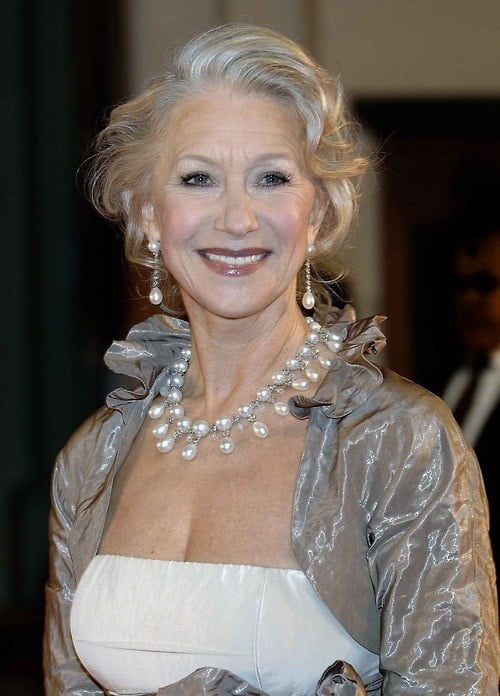 Putas mayores
 #95947808