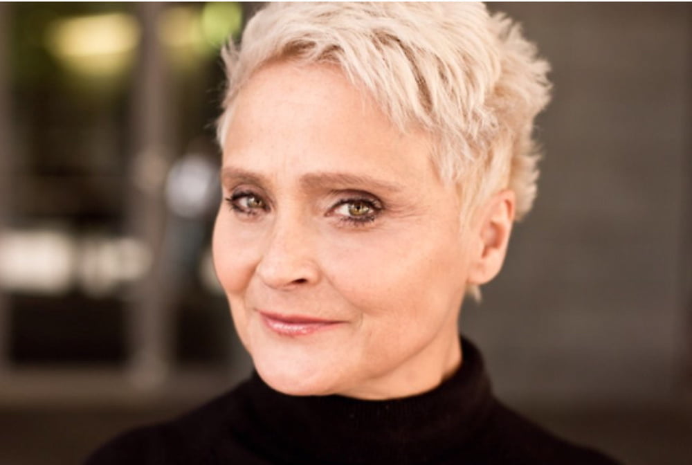 Putas mayores
 #95948466