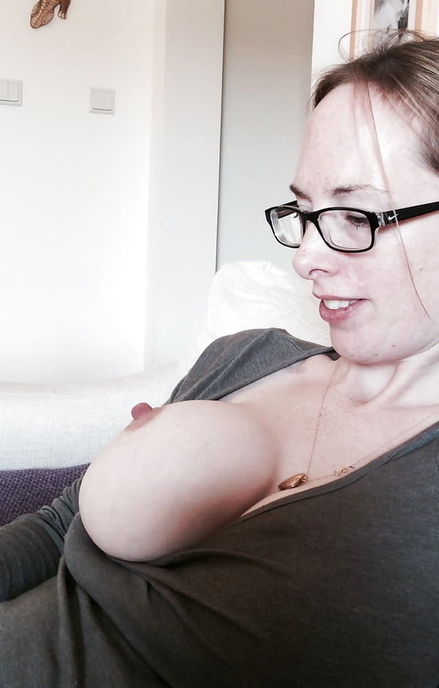 Putas mayores
 #95948535