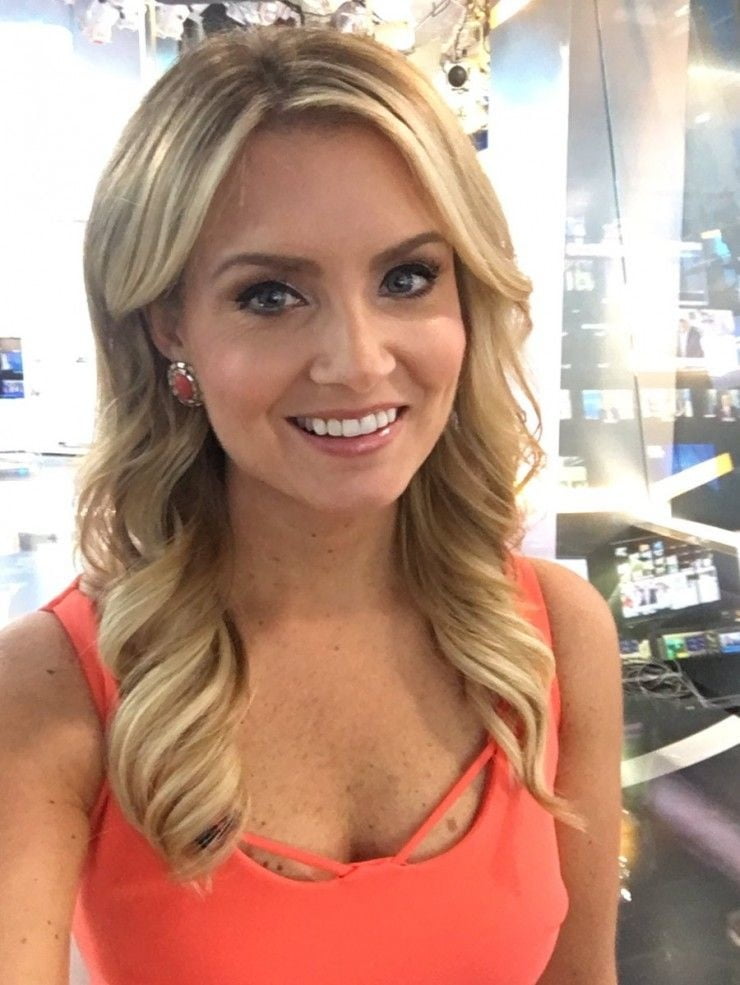 Sexy fox news anchor jillian mele
 #105467604