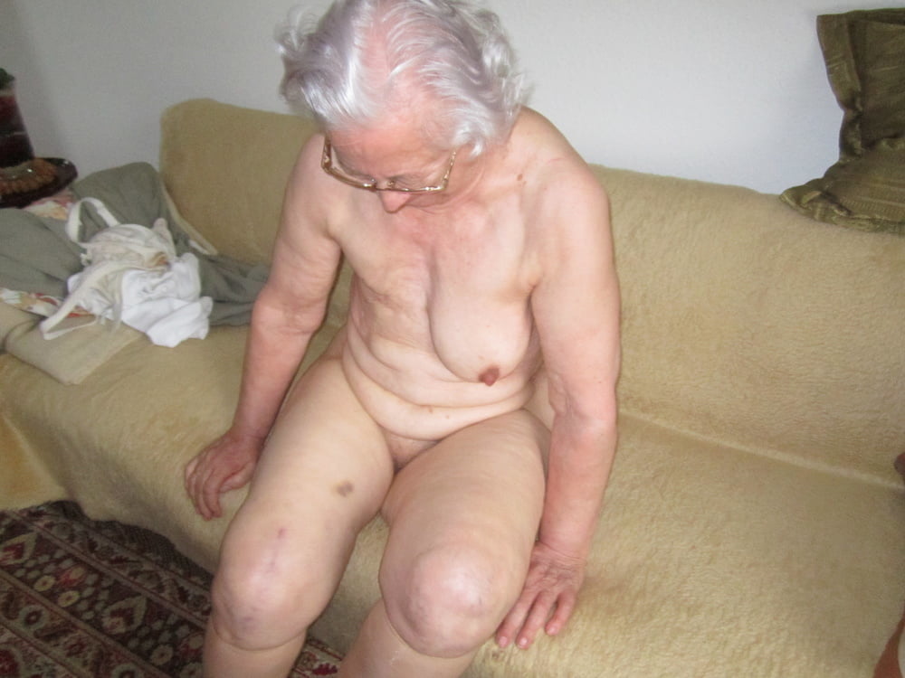 Real amateur hairy granny ready for cock #91250737