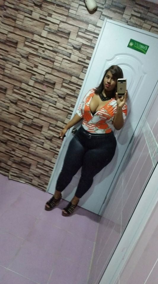 Sandra gonzalez caderas grandes culo bbw
 #89915214