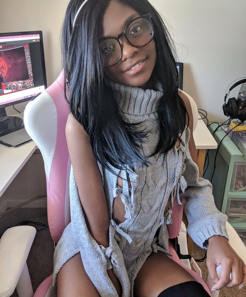 Chibella Chan desnuda #108271556