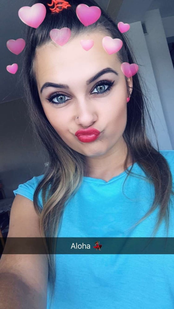 Karolina makeup lipstick fap tribute girl jerk off challenge #105733898