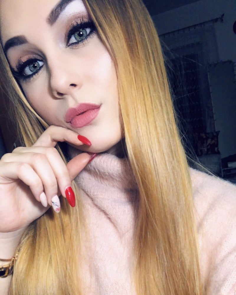 Karolina makeup lipstick fap tribute girl jerk off challenge #105734067