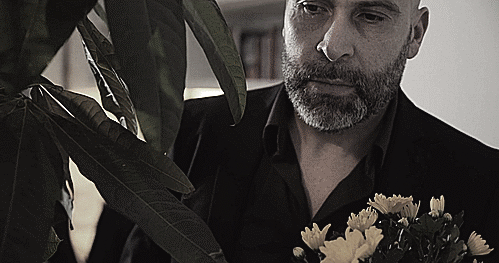 Su esposa tiene necesidades
 #106164530