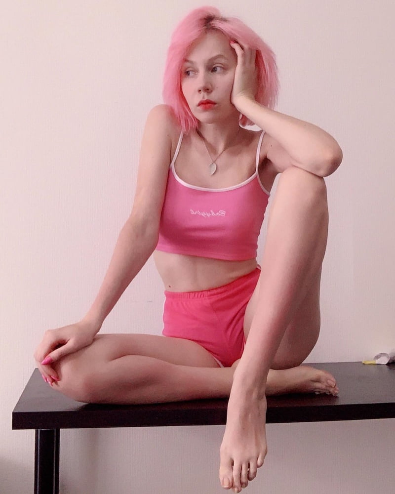 ツンデレベアンの足の裏
 #89677750