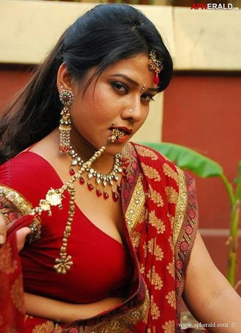 Desi Actresses Hot HOT #105512035