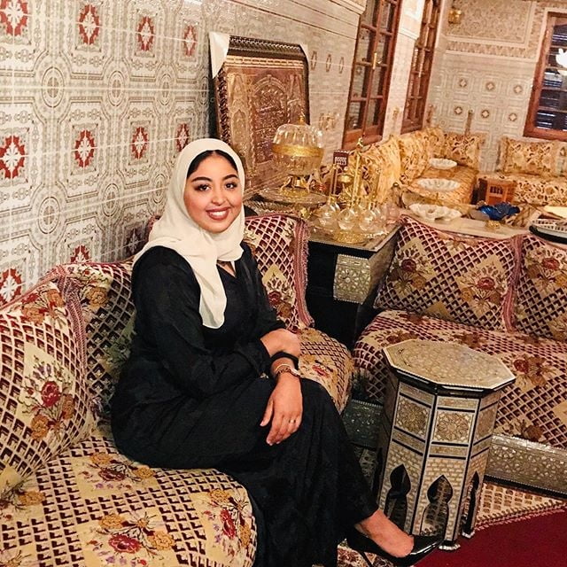 Hijab arabe marocain beurette
 #95174696