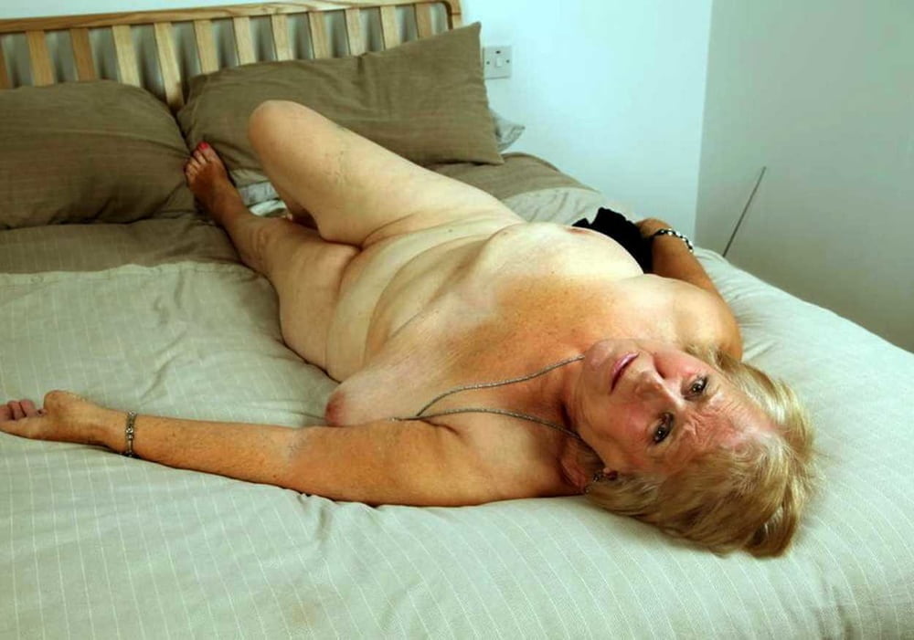 From MILF to GILF with Matures in between 247 #99566378