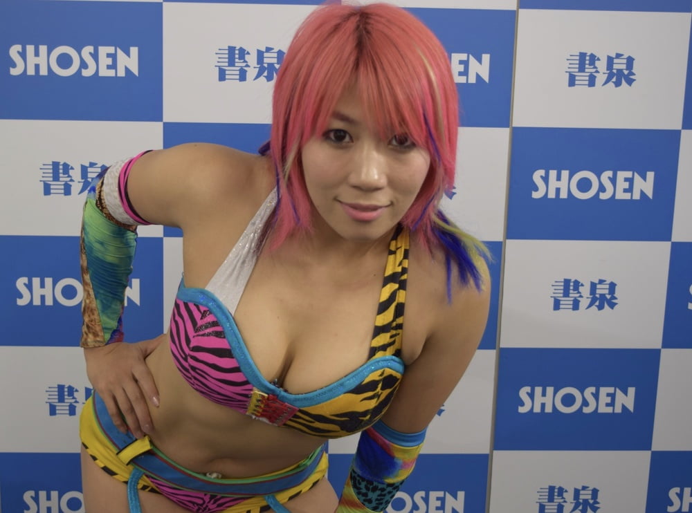 Asuka wwe
 #102303077