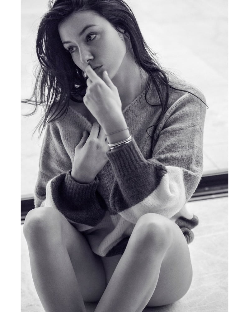 Delphine Wespiser #89550784