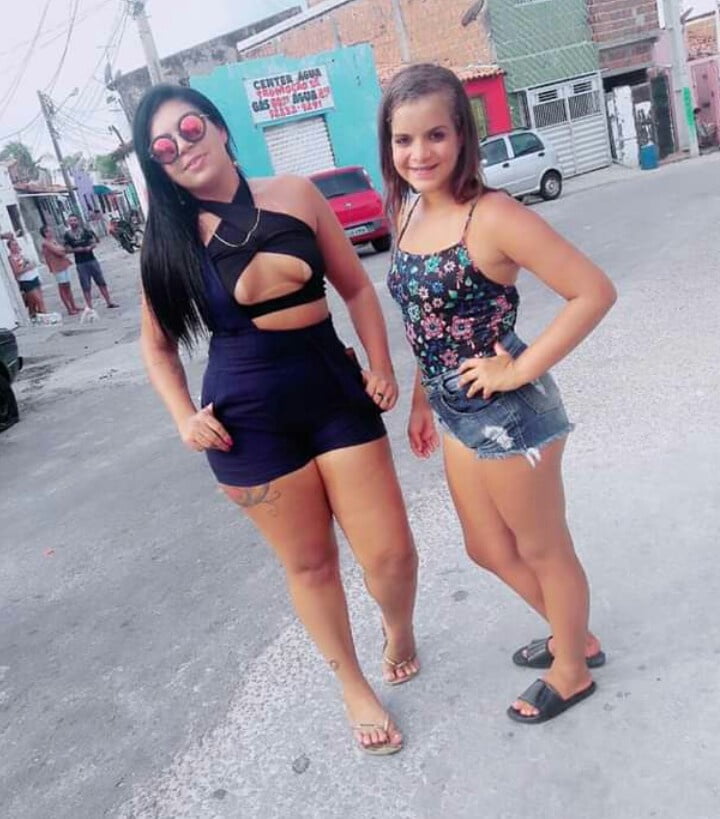 GITANAS GITANES LATINAS CULONAS MUSLONAS TETONAS SABROSAS #81103332