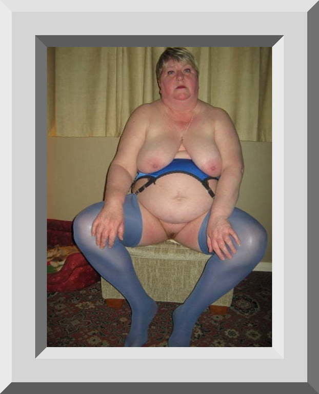 Expose web whore Moira #103702191