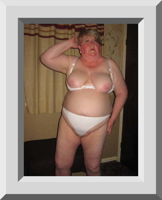 Expose web whore Moira #103702206