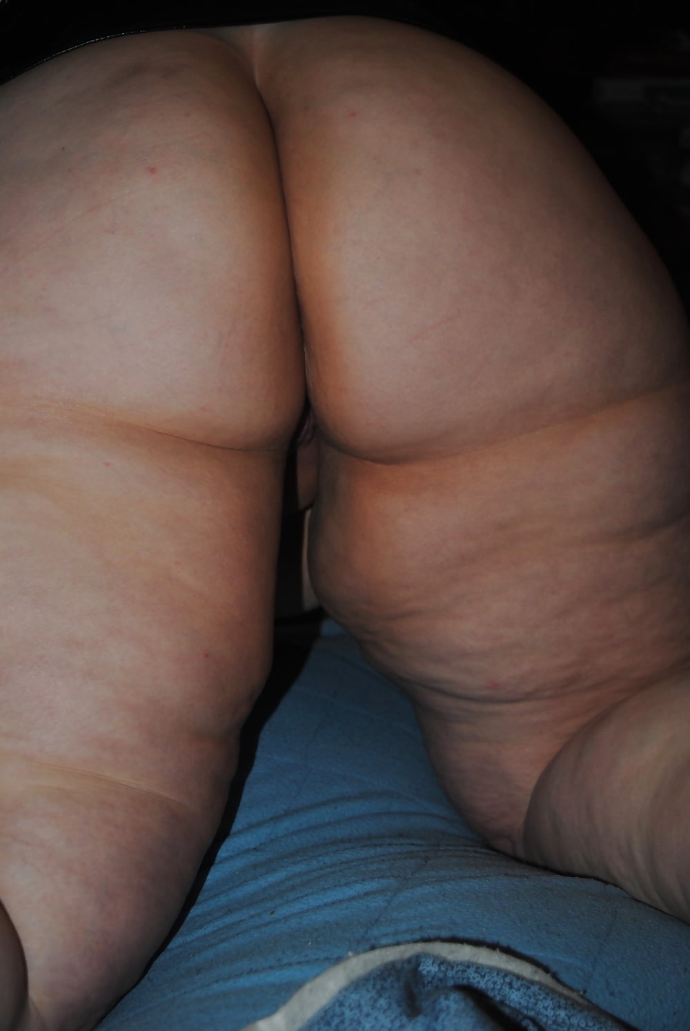 Pas de culotte toute la journee #107313229