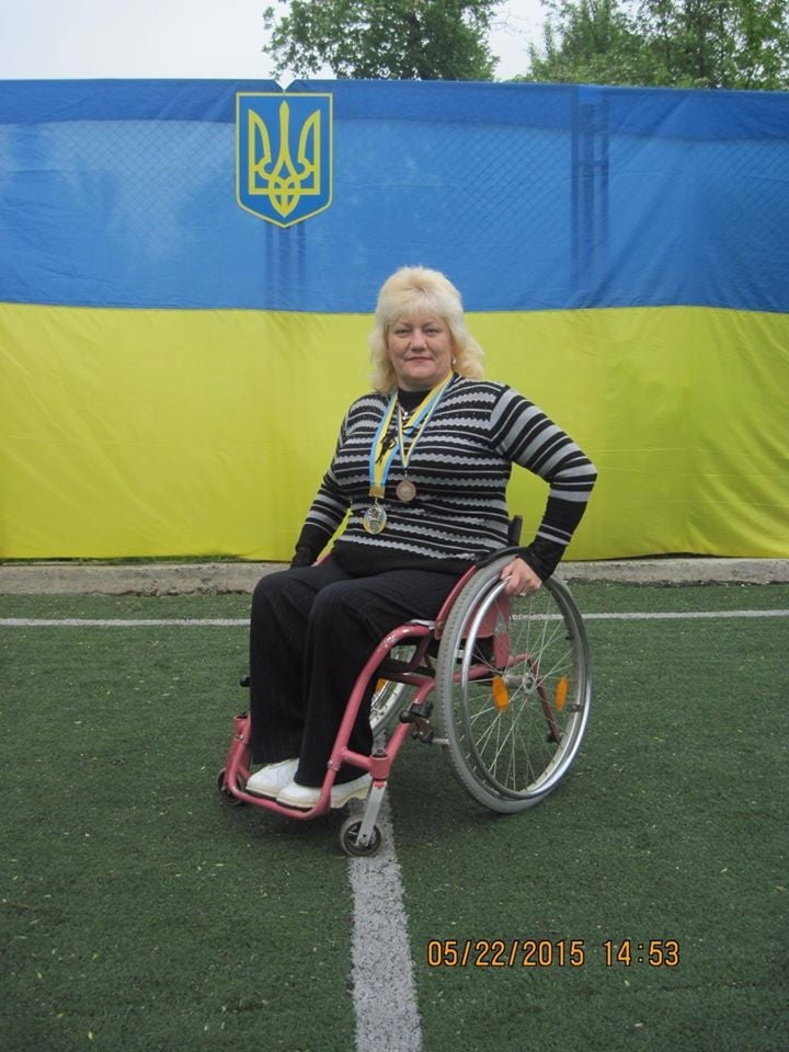 russian polio lady in her wheel chair #96950003