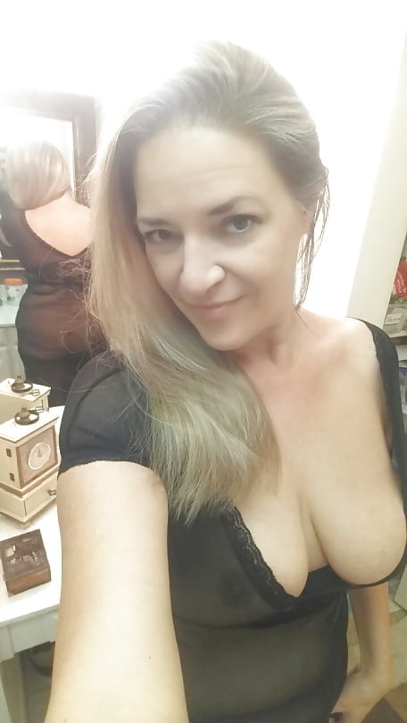 Gorgeous and Busty Mature Ladies 7 #98575374