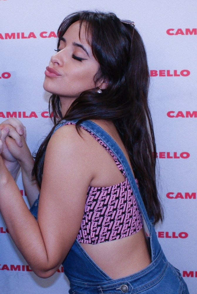 Camila Cabello hot ass
 #106151937