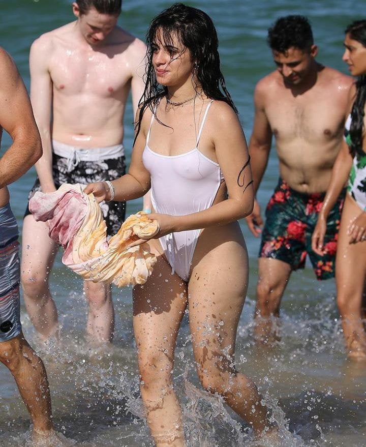 Camila Cabello hot ass
 #106152150