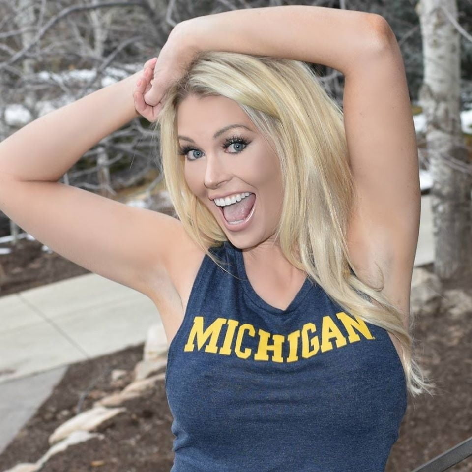 Amazing Babe - Elle Johnson #101769593