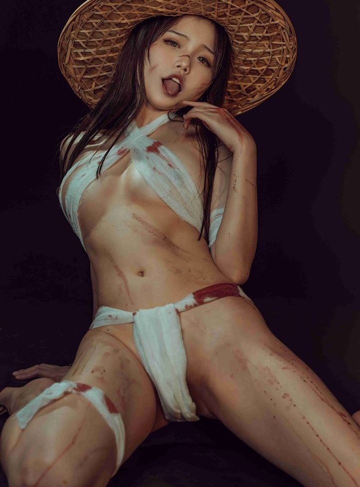 Qiyuemiaozi desnuda #108786136