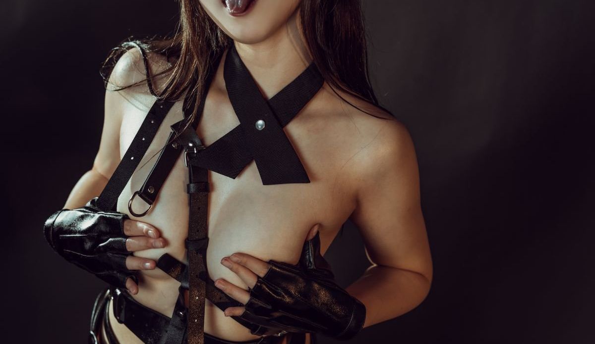 Qiyuemiaozi desnuda #108786180