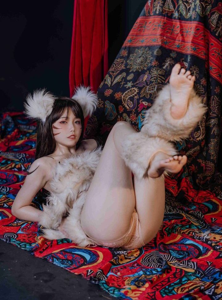 Qiyuemiaozi desnuda #108786211