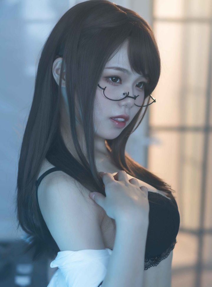 Qiyuemiaozi desnuda #108786359