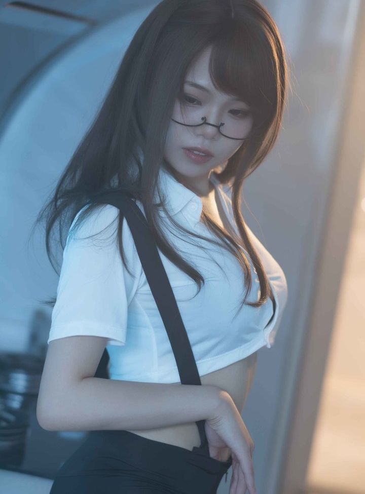 Qiyuemiaozi desnuda #108786364