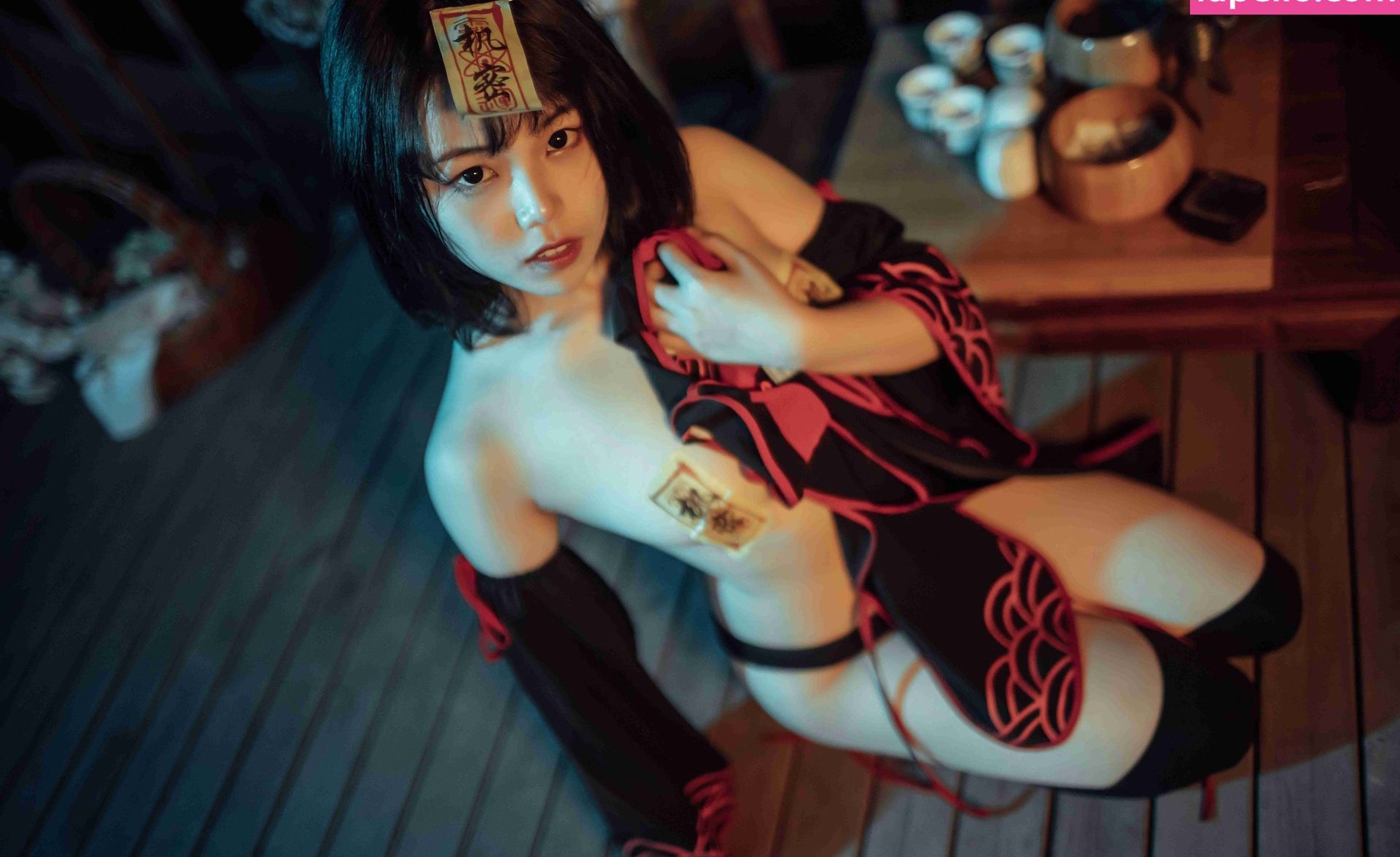 Qiyuemiaozi desnuda #108786371