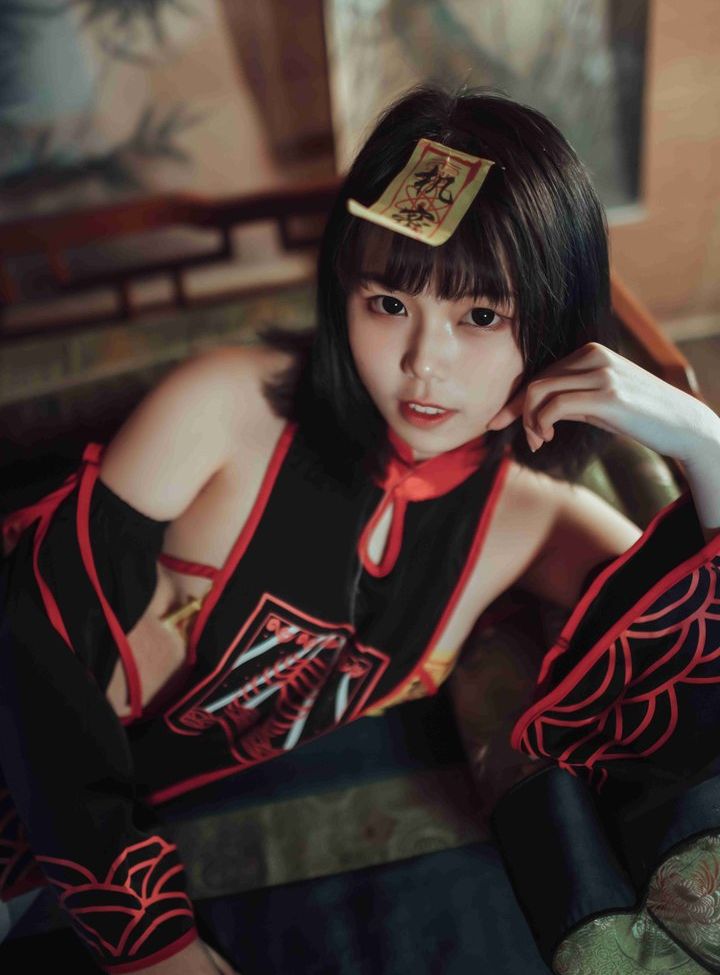 Qiyuemiaozi desnuda #108786383