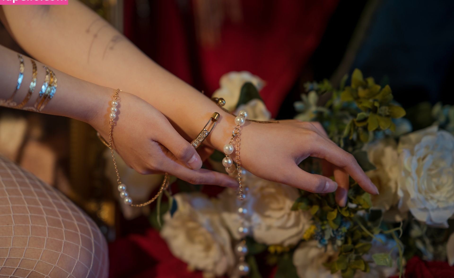 Qiyuemiaozi desnuda #108786493