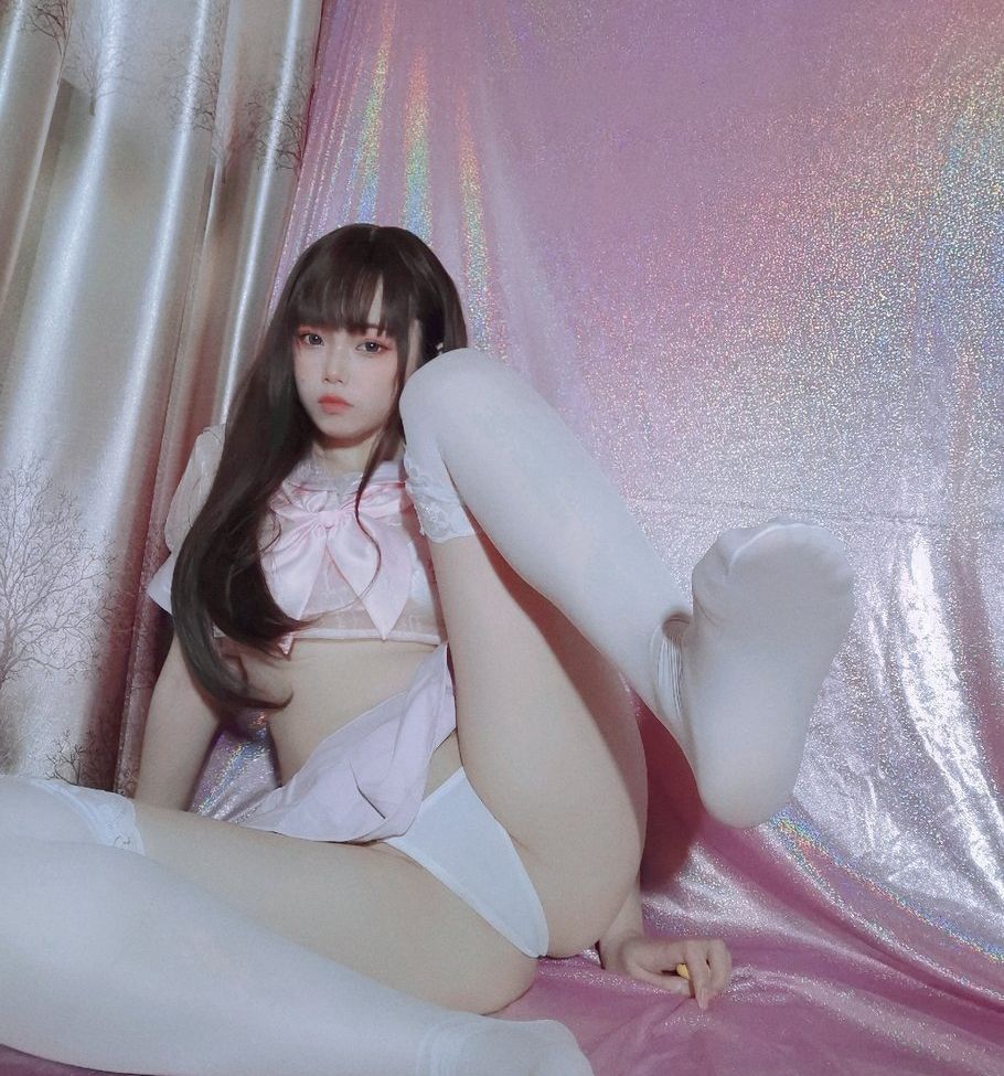 Qiyuemiaozi desnuda #108786575