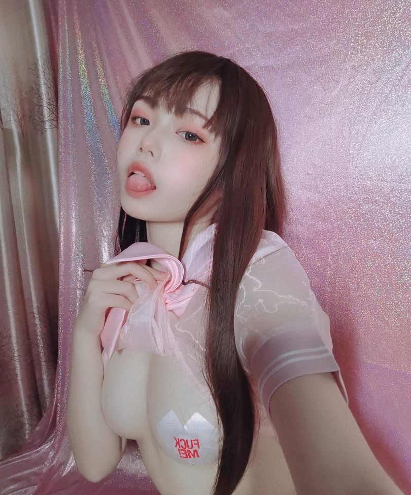 Qiyuemiaozi desnuda #108786602