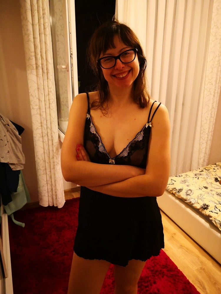 Reposted Websluts 7 #98255108